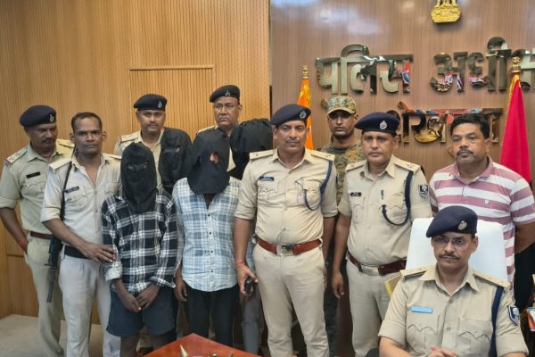 चोरी के रूपये का बंटवारा को लेकर गला दबाकर की थी पियूष और अंकुश की हत्या  